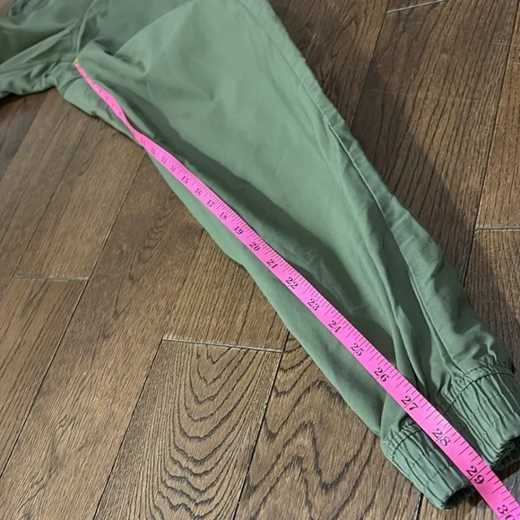 Nike Men's Swoosh Cuffed Joggers Olive green size Medium - Picture 11 of 11